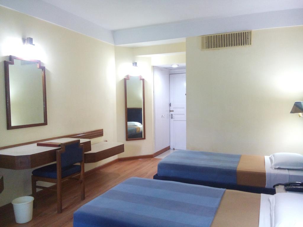 Hotel Kalinga Ashok Bhubaneswar Dış mekan fotoğraf